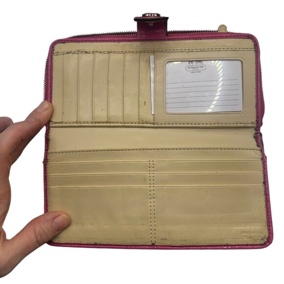 Coach Signature Zip-Around Bifold Wallet Pink Trim | Card Holder | Zip Wallet - Picture 3 of 8
